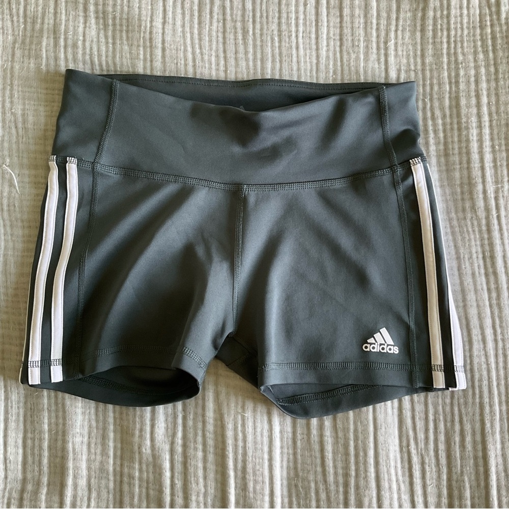 Adidas - Grey Shorts